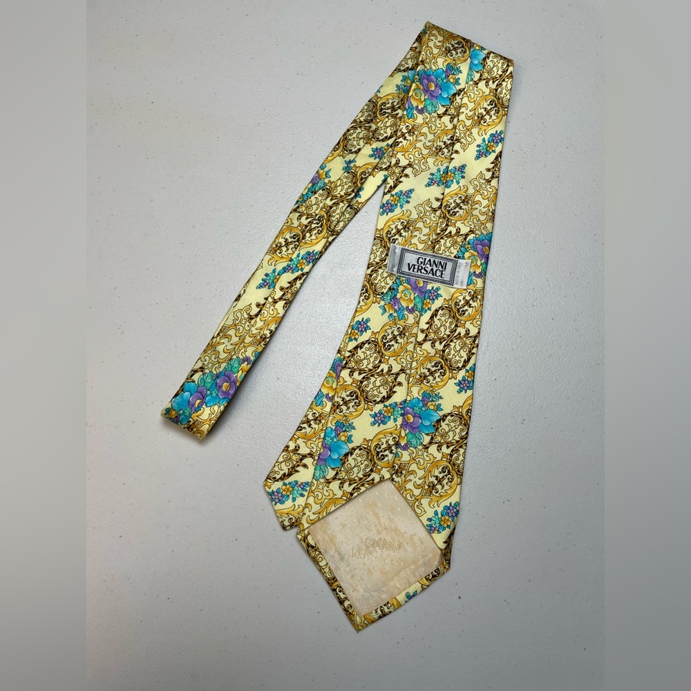 Vintage Gianni Versace Baroque Floral Bouquet‎ 100% Silk Tie READ B1 - Picture 4 of 6